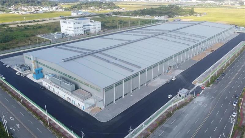明泰鋁業(yè)境外全資子公司韓國光陽鋁業(yè)冷軋機(jī)成功穿帶！